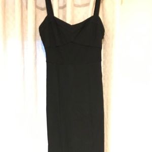 PERFECT FITTED BLACK STRAPPY DRESS